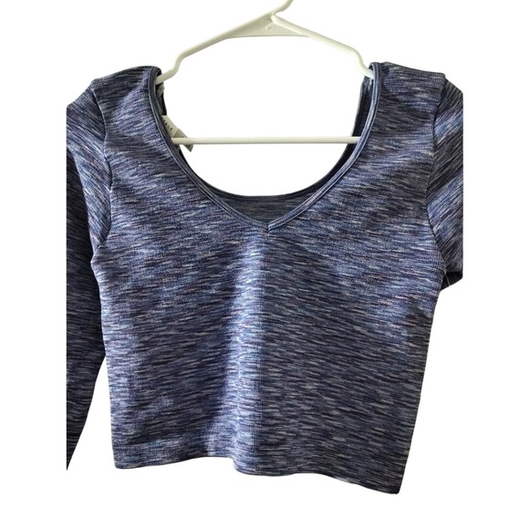 New Aeropostale Women's Purple Crop Top Long Sleeve Size M - Picture 2 of 10